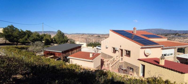 Foto d6b2eda0-0c01-4f85-9393-1a7753aa4b3f. Maison dans Pinoso