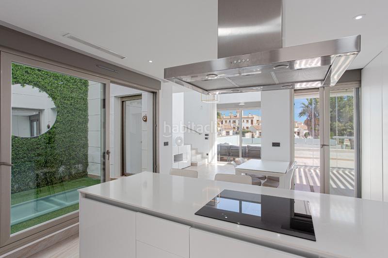 Foto 735d92bb-294b-45ac-972c-a4ad834f69d9. Maison dans Villamartín-Las Filipinas Orihuela