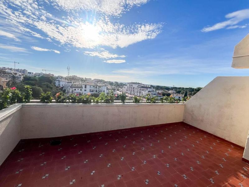 Foto b1c93e32-526d-4f84-aecf-f643982c2cc4. Apartament a Punta Prima Torrevieja