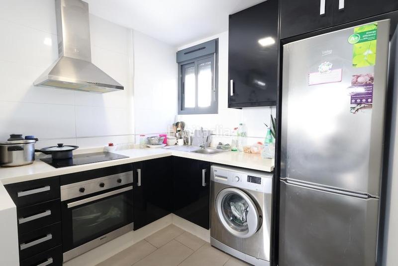 Foto b794bb77-3820-45e4-a66e-96938255d15b. House with parking in La Zenia Orihuela