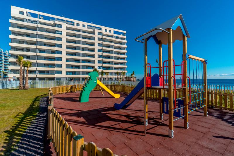 Foto 7db1abef-a400-477f-b1ab-c7073b7204c5. Apartament a Punta Prima Torrevieja