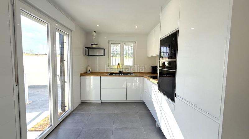 Foto 114b7fdc-9736-45d7-8f72-445286a67153. Haus in La Zenia Orihuela