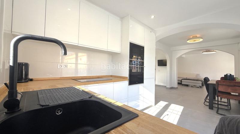 Foto 5adbf0be-b46d-47c2-bb2a-3a173816ae8f. House in La Zenia Orihuela