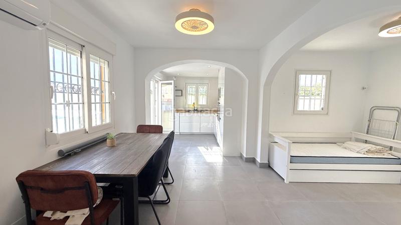 Foto e12da6f2-c5b4-4119-a21e-c484386cf468. House in La Zenia Orihuela