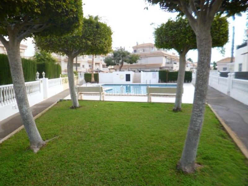 Foto 42943056-6b63-4a39-a847-72c9e2e90eac. Casa a La Zenia Orihuela