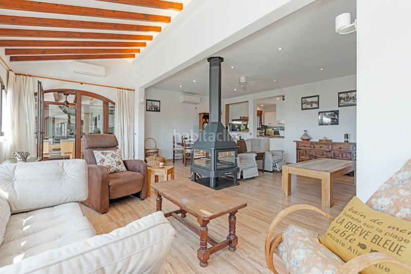 Foto 4adfde57-1fb8-4e18-b7af-4052bdbe4762. Casa amb xemeneia a Benimeit-Tabaira Moraira