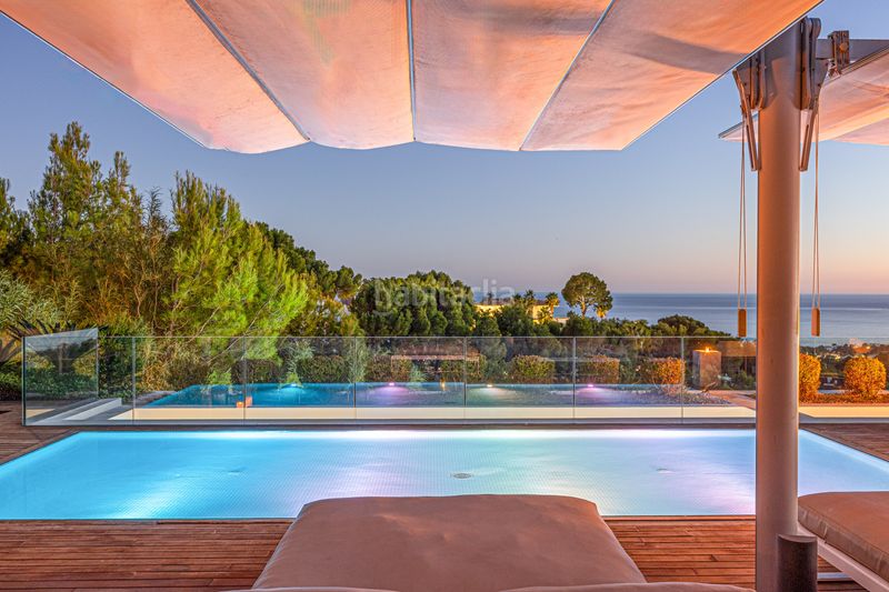 Foto 49c3195f-5249-4f2b-93ed-6d7c75decbd3. Casa amb xemeneia a Altea la vella Altea