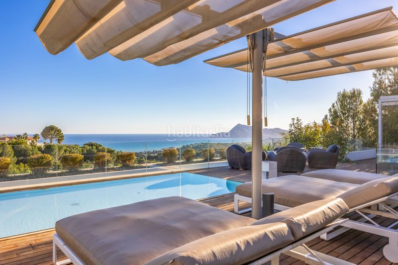 Foto d9b9c53a-1607-41dc-8c8e-c86e73f36992. Casa amb xemeneia a Altea la vella Altea