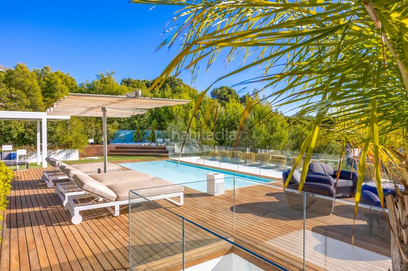 Foto dd175c7c-b8c7-4c3a-8965-c7687f5fc35f. Casa amb xemeneia a Altea la vella Altea