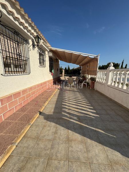 Foto 3d289c0d-a282-4104-accc-f18e1af5db93. Casa amb piscina a Albatera