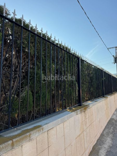 Foto bf8381da-0259-452d-bc01-05f1443f0b26. Casa amb piscina a Albatera
