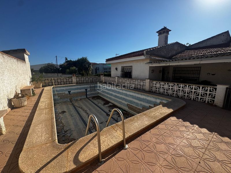 Foto 4af4aa80-971f-4f09-a69f-a8b5fffb12f9. Casa amb xemeneia piscina a Roche Unión (La)