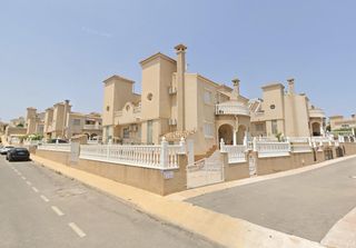 Haus in Villamartín-Las Filipinas