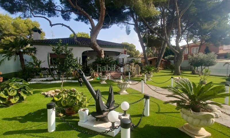 Foto b7cb2536-d088-4738-9ade-d9f34357d4e1. Casa amb aparcament piscina a Campoamor Orihuela