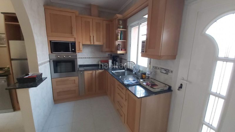 Foto b448f30b-5911-40dd-a4c1-92f454f0d3c1. Casa a Benimar Rojales