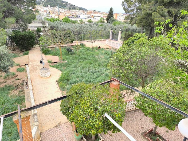 Foto bb8de042-c246-42f5-9911-f5c29c506aef. Casa amb aparcament a Yecla
