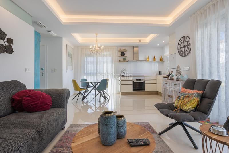 Foto 5faab852-4ebf-400b-b4ab-1d9185c4c23e. Àtic amb piscina a Rojales