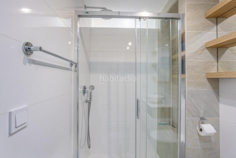 Foto c00a6b18-d3cb-429f-9829-af1e25d75af8. Àtic amb piscina a Rojales