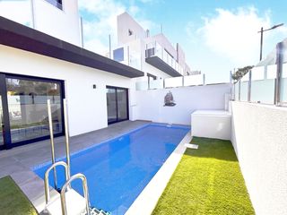 Casa in Villamartín-Las Filipinas
