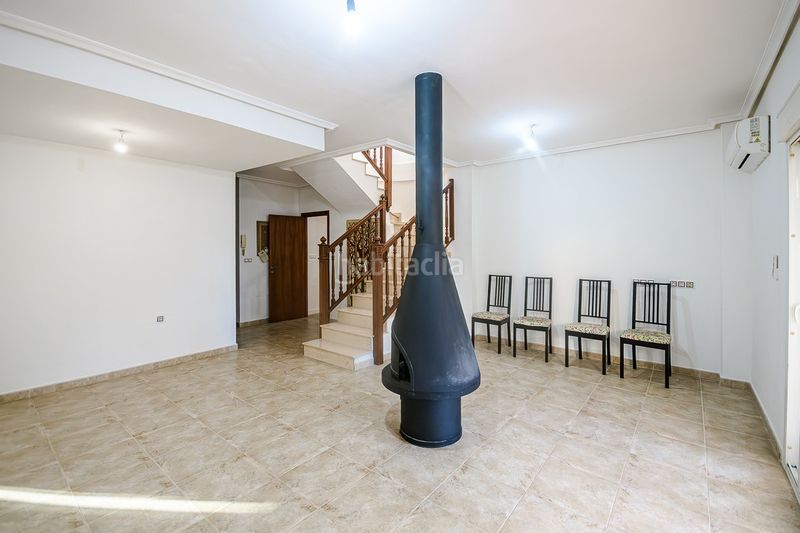 Foto dcadc783-8046-4304-bd9d-31cf85fa99cc. Casa a Benferri