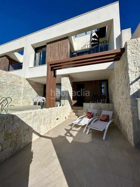 Foto 4aa0d6d0-a5e8-4eea-8d20-b3325401bdbb. Casa adossada amb piscina a Dolores
