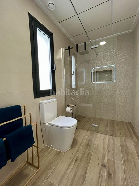 Foto efdcc361-1af8-4e50-b64e-33518a6856ad. Casa adossada amb piscina a Dolores