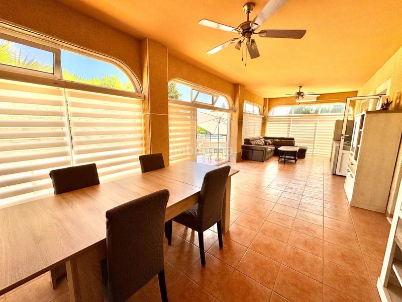 Foto 0bc778b5-59ac-46eb-b0d3-7b12f7f3bd46. Casa amb piscina a Dolores