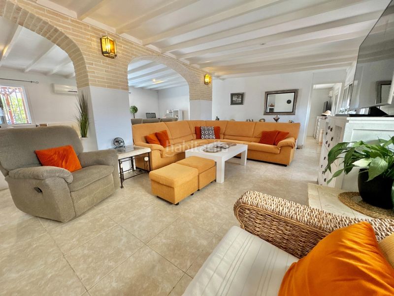 Foto 0af2ec21-fc55-4aef-a901-5bb3dc9412e4. Casa amb piscina a Dolores