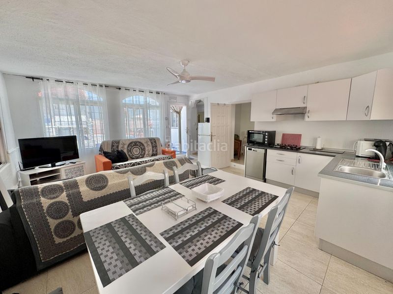 Foto bb42d15d-8e8a-4090-bb2c-31bdea3d6bf9. Casa amb piscina a Dolores