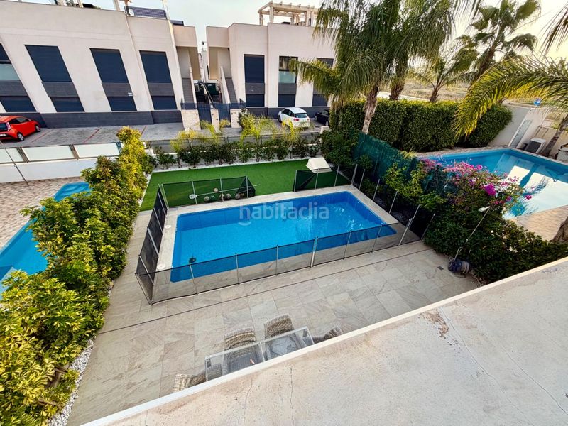 Foto 2ae62ce1-d983-4b45-814d-ba0137c4f035. Casa a Rojales