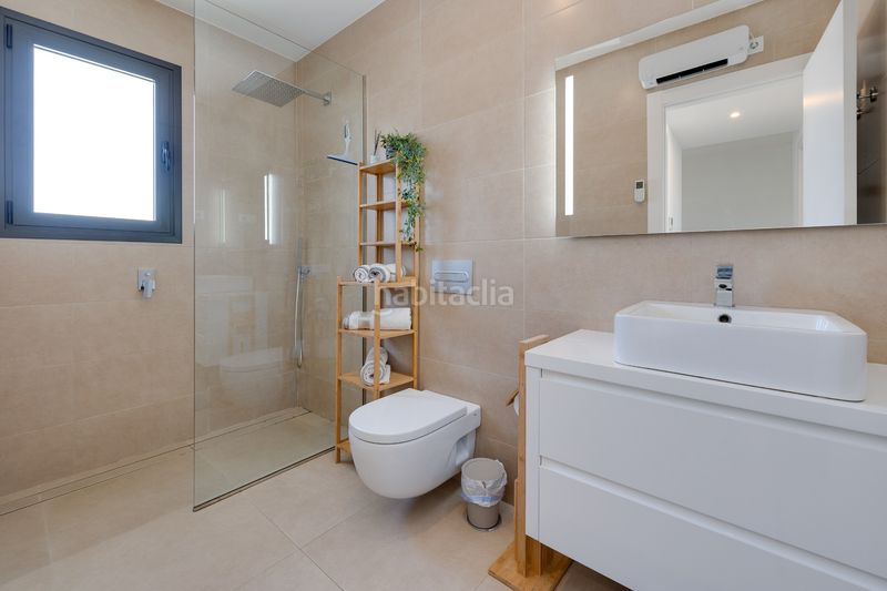 Foto 2cbeea18-44cb-457a-967b-3e6a6964b623. Casa amb aparcament a San Javier San Javier