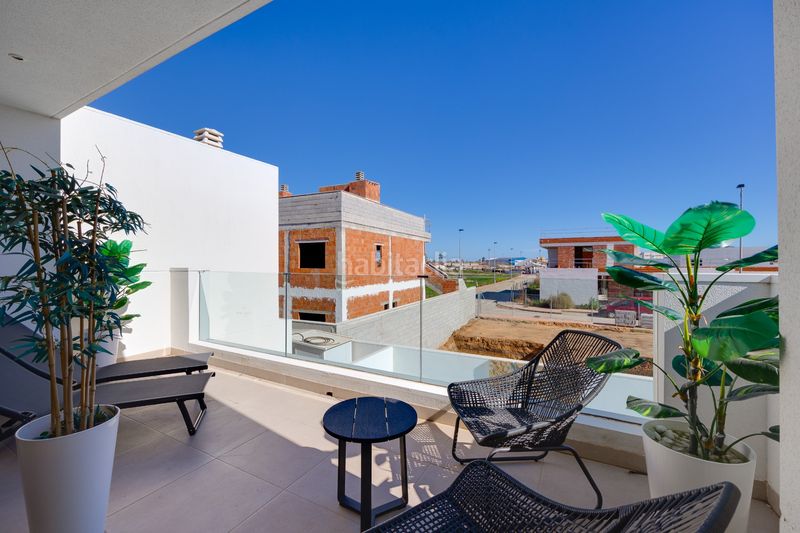 Foto 55dc1586-b13b-4294-9ab1-4923942c1592. Casa amb aparcament a San Javier San Javier