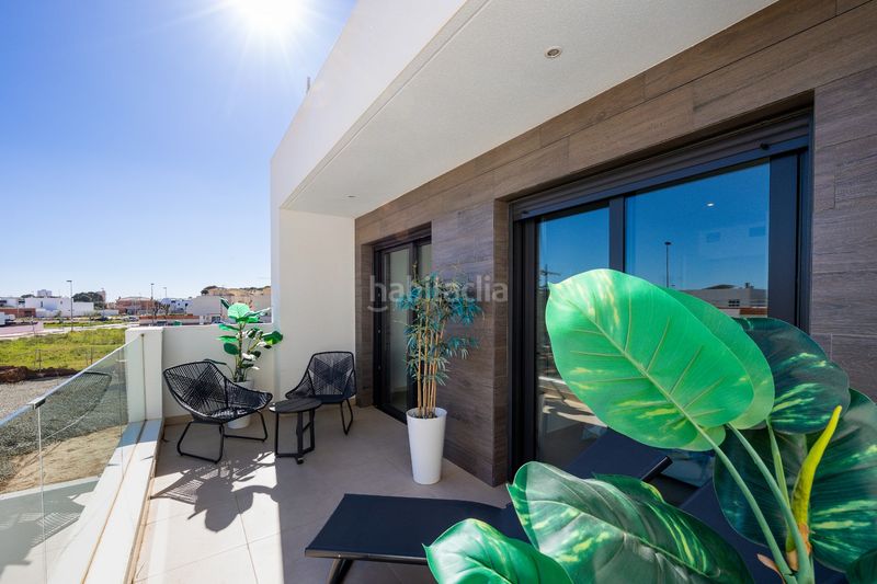 Foto a5ef5a0a-d8e4-4f07-8e8b-07b0a2475e56. Casa amb aparcament a San Javier San Javier