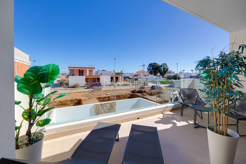 Foto f475c486-455b-45a6-a4e6-9da324da6918. Casa amb aparcament a San Javier San Javier