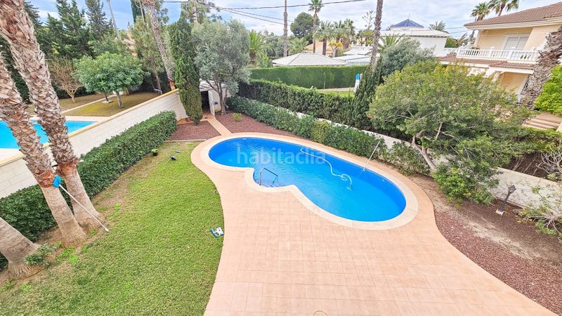 Foto 026ff0d8-7281-4b9d-8e76-abb274a8dca5. Casa amb piscina a Cabo Roig Orihuela
