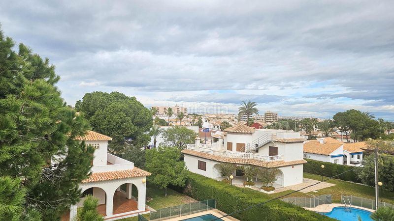 Foto 193064b1-2db0-4f14-88fa-597970767c57. Casa amb piscina a Cabo Roig Orihuela