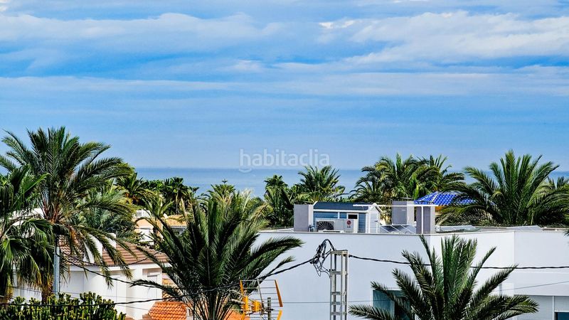 Foto a8aff5c3-da3e-49fe-ae03-1f59a0e88c59. Casa amb piscina a Cabo Roig Orihuela