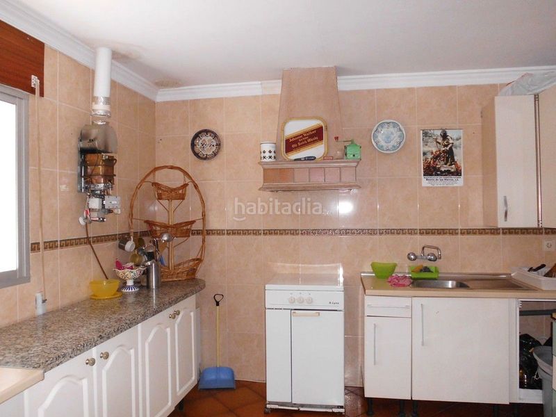Foto 9310df80-3c54-4f17-b40a-e234ee3dc97a. Masia a Tolox