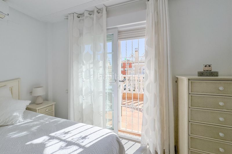 Foto 41768cb0-3d7e-45c0-9d06-71aed07444cd. Casa a La Florida Orihuela