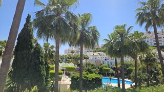 Apartment in Calahonda