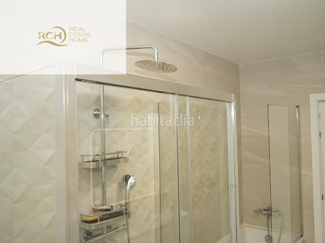 Foto 00de6eb0-726b-4c5b-8135-ce511cf0cb53. Casa amb piscina a Montebello - Nou Espai Nucia (la)