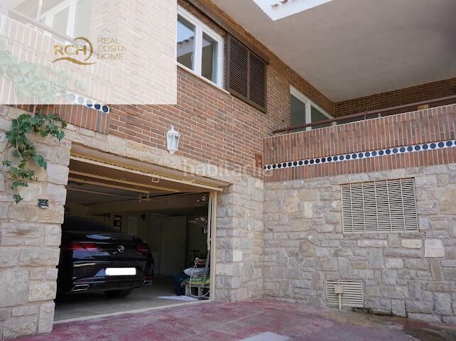 Foto 67871afc-b67c-4f32-8b73-5bbbb363fe01. Casa amb piscina a Montebello - Nou Espai Nucia (la)