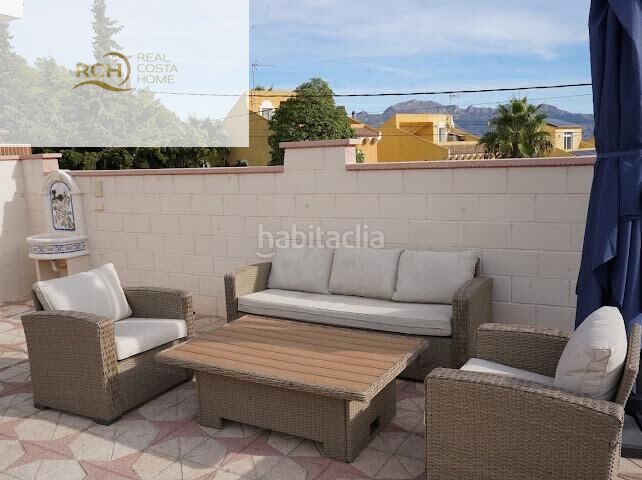 Foto 6e8b42db-dc4e-448c-a3ce-cea17aa4d970. Casa amb piscina a Montebello - Nou Espai Nucia (la)