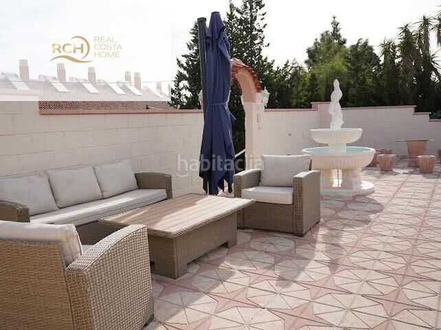 Foto 8a0e4f21-168f-4a71-9775-f39f95157647. Casa amb piscina a Montebello - Nou Espai Nucia (la)