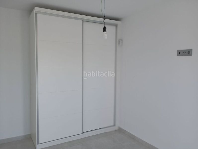 Foto b7ab8a63-4526-4a62-ad29-6d0295a946cb. Casa a Daya Nueva