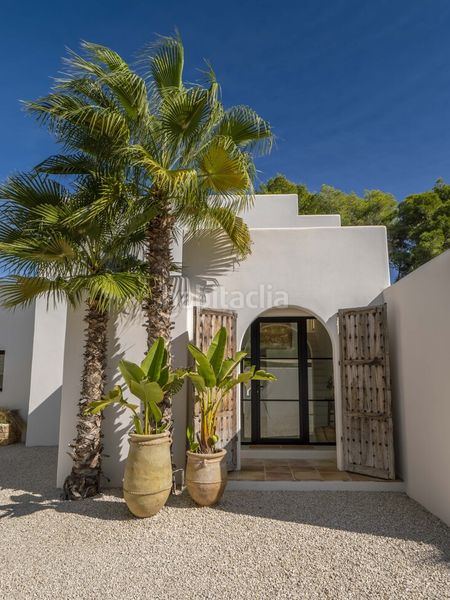 Foto 12e8be4f-0bac-4f17-8cea-c7771463956f. Casa amb piscina a Montgó - Ermita Xàbia