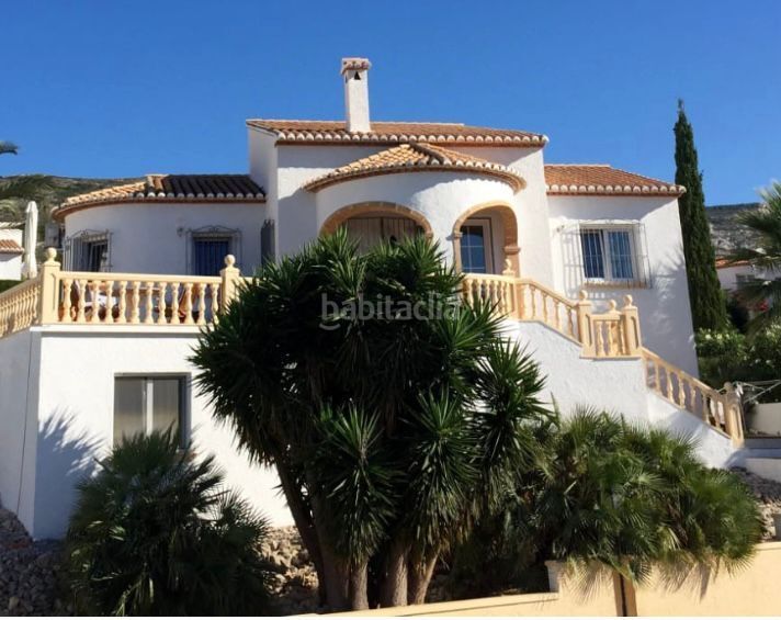 Foto cbd4261f-7d06-4c60-ba35-ec2a92d3ce26. Casa a Centro Pedreguer