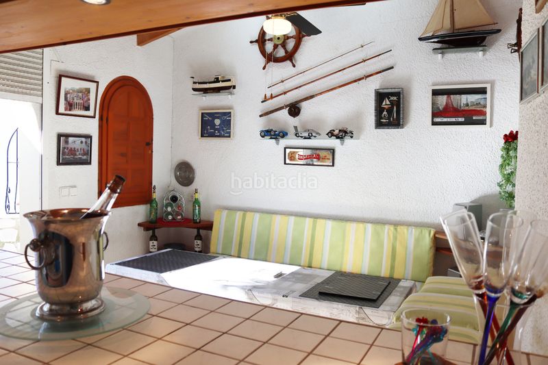 Foto aeed73af-4041-4de5-a38e-0cede21aa085. Casa amb aparcament a Benichembla