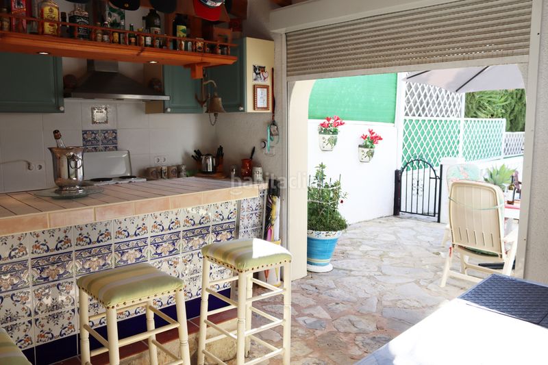 Foto b6ed20f9-2542-453f-8e3a-0156dec1f97c. Casa amb aparcament a Benichembla