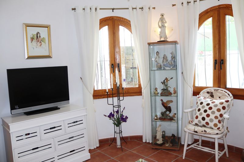 Foto cc99e979-762a-49de-8863-a16d0bd09351. Casa amb aparcament a Benichembla
